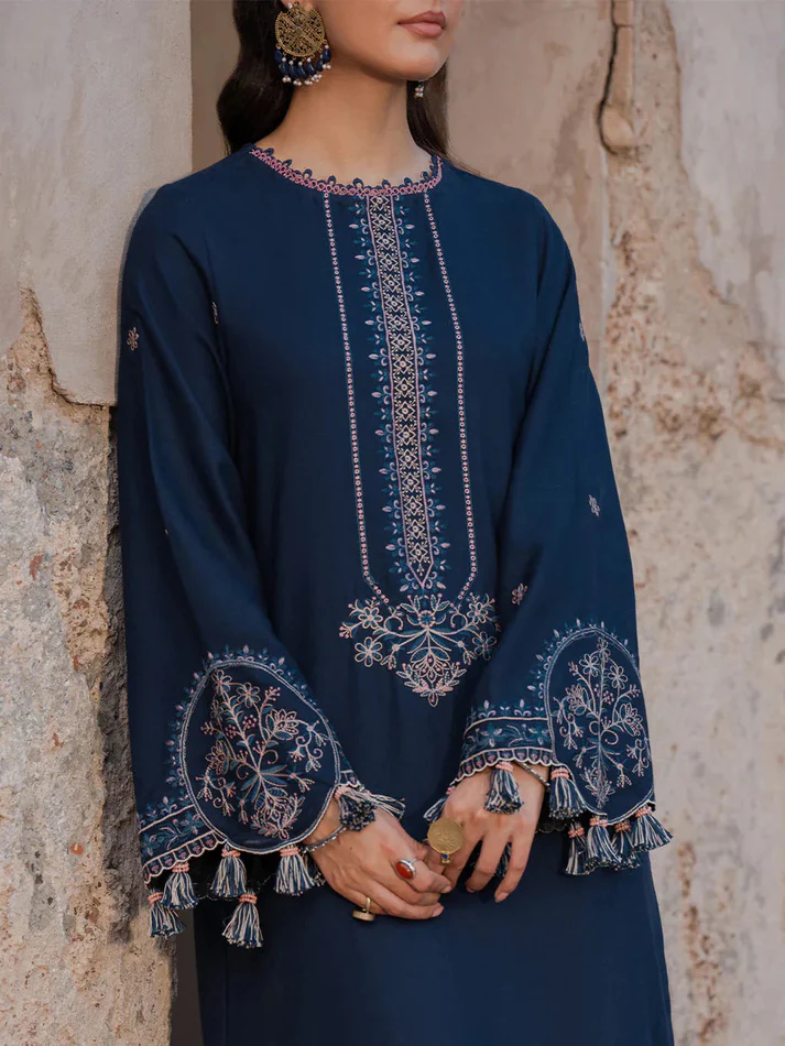 Lawn-3PC Embroidered Shirt With Digital Printed Jauqard Dupatta-5054 - Image 3