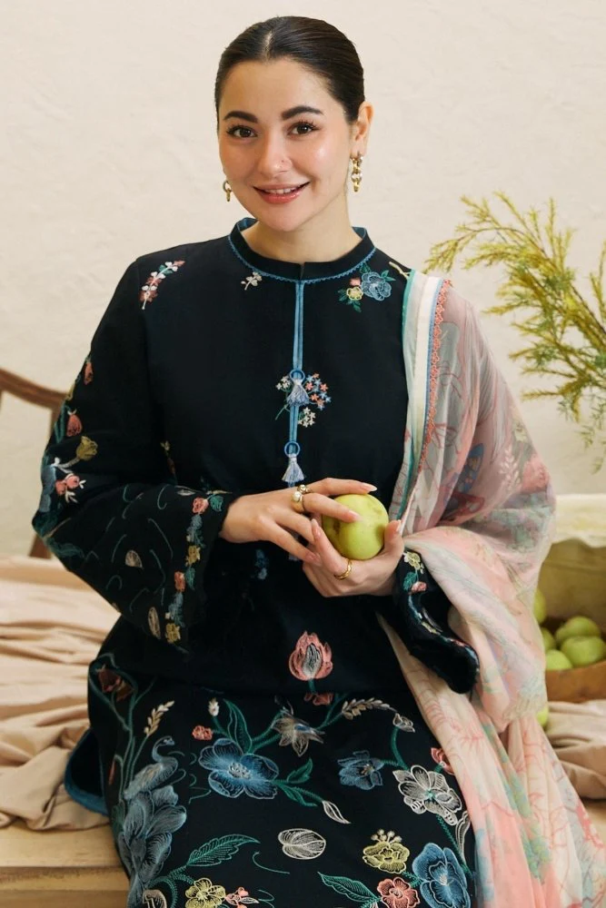 Lawn-3PC Embroidered Shirt with Digital Printed Jacquard Dupatta-1172 - Image 2