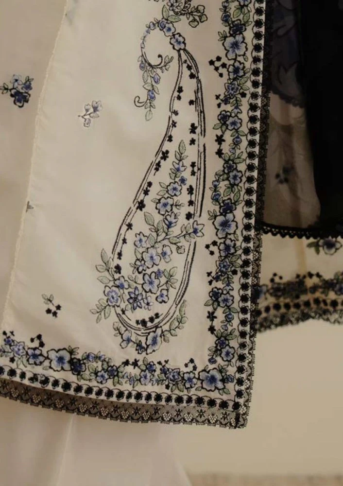 Lawn-3PC Embroidered Shirt with Digital Printed Jacquard Dupatta-1400 - Image 4