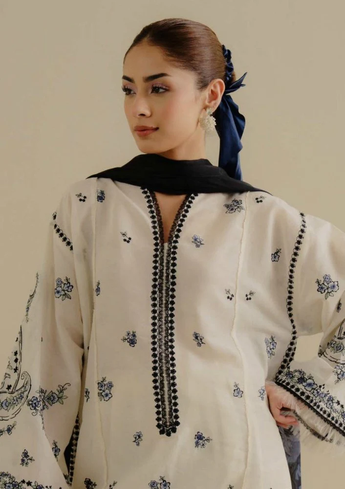 Lawn-3PC Embroidered Shirt with Digital Printed Jacquard Dupatta-1400 - Image 2