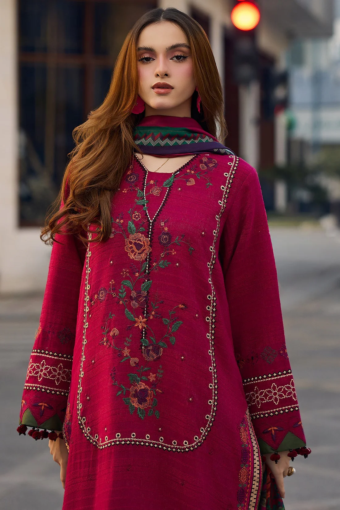 Lawn-3PC Embroidered Shirt with Digital Printed Jacquard Dupatta-5069 - Image 2
