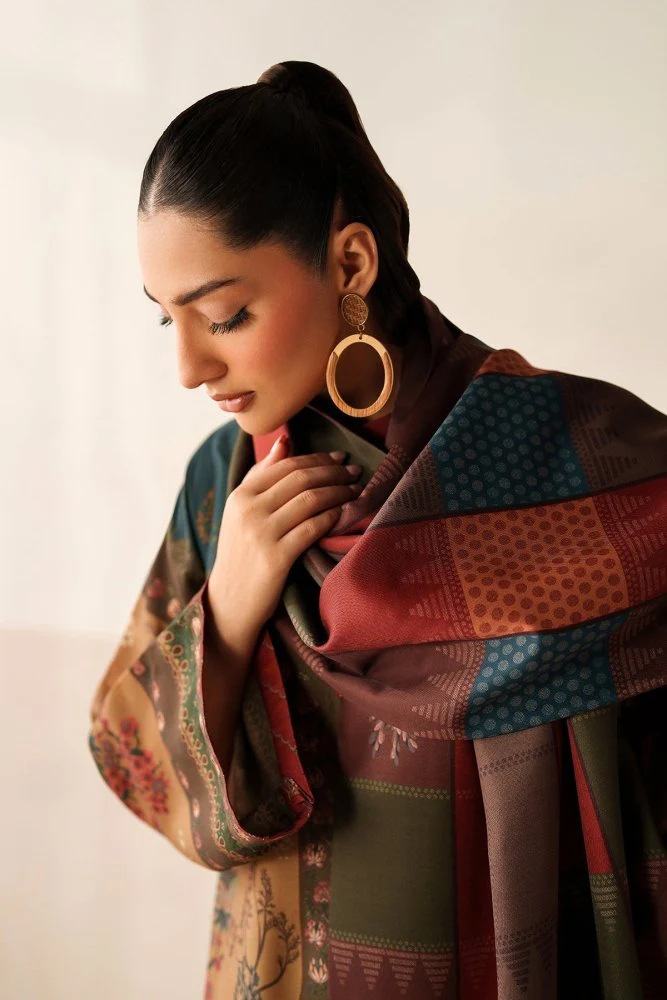 3PC LAWN PRINTED SHIRT WITH VOILE PRINTED DUAPTTA - 4016 - Image 3