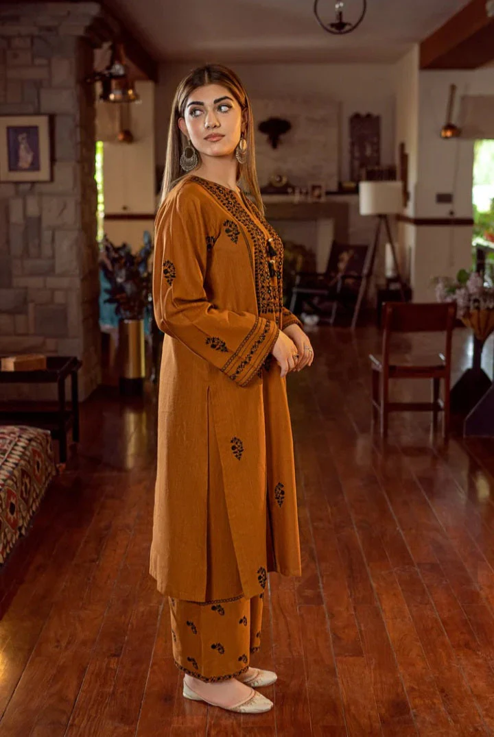 Lawn-2pc Embroidered-5137 - Image 3