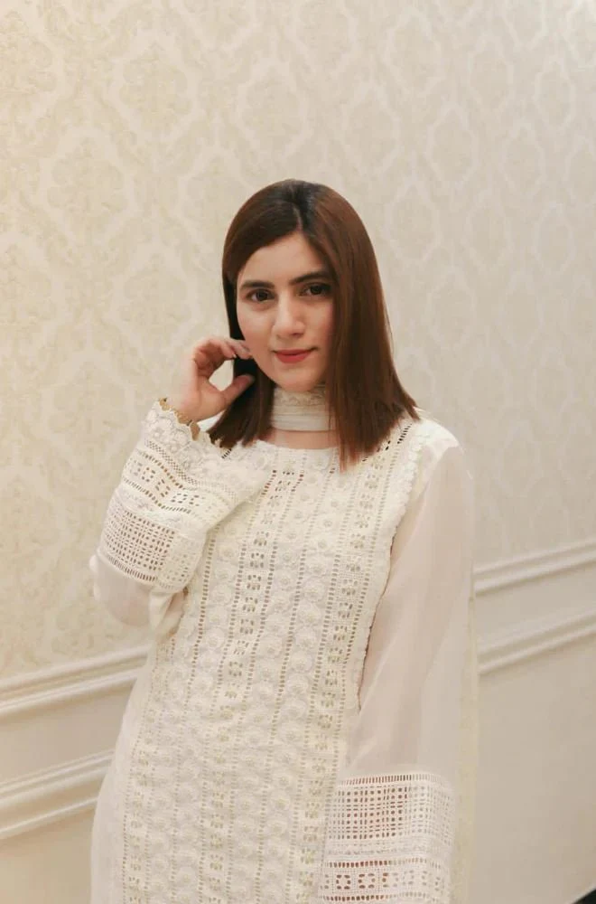 Lawn-3PC Embroidered Shirt with Chiffon Embroidered Dupatta-1079 - Image 3