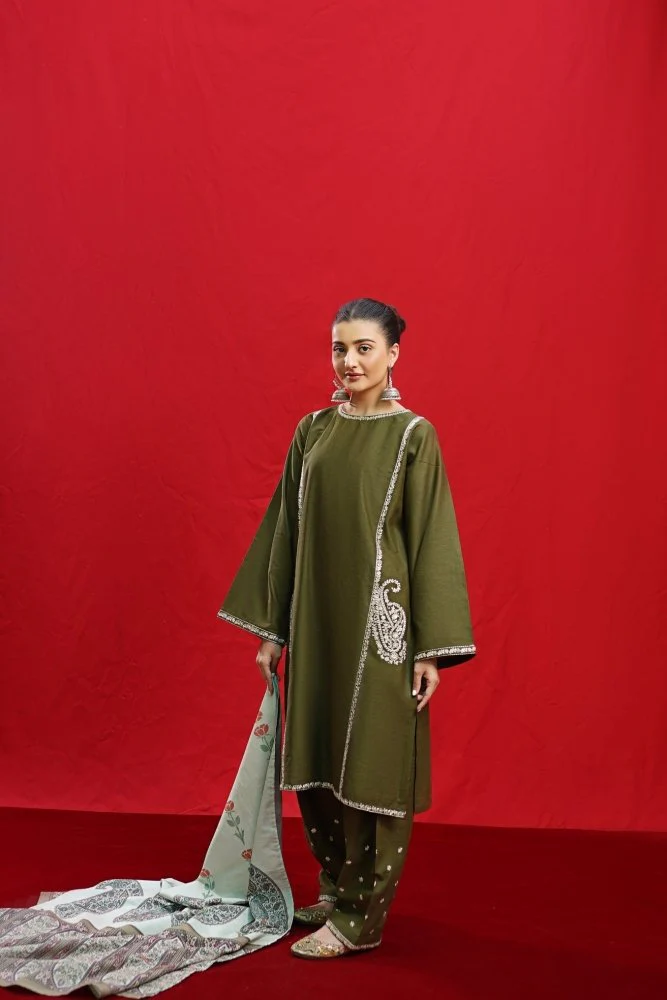 Lawn 3PC Embroidered with Digital Printed Dupatta-1047 - Image 7